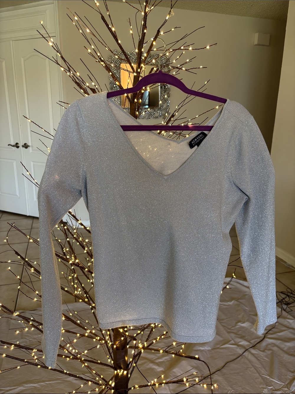 New York & Company Silver Metallic Knit Top